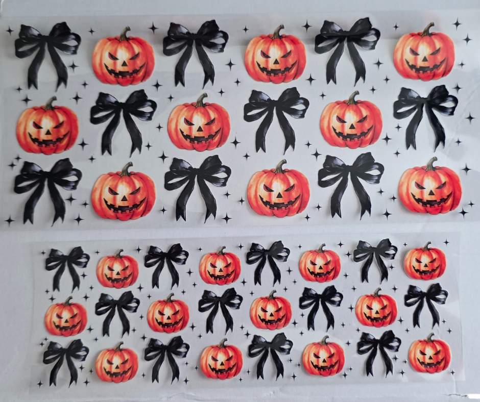 PUMPKINS & BLACK BOWS (40OZ)