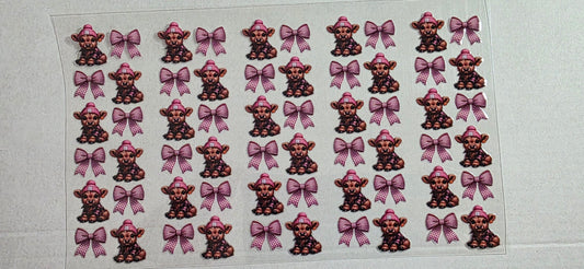 HIGHLAND COW AND BOWS PEN DECAL